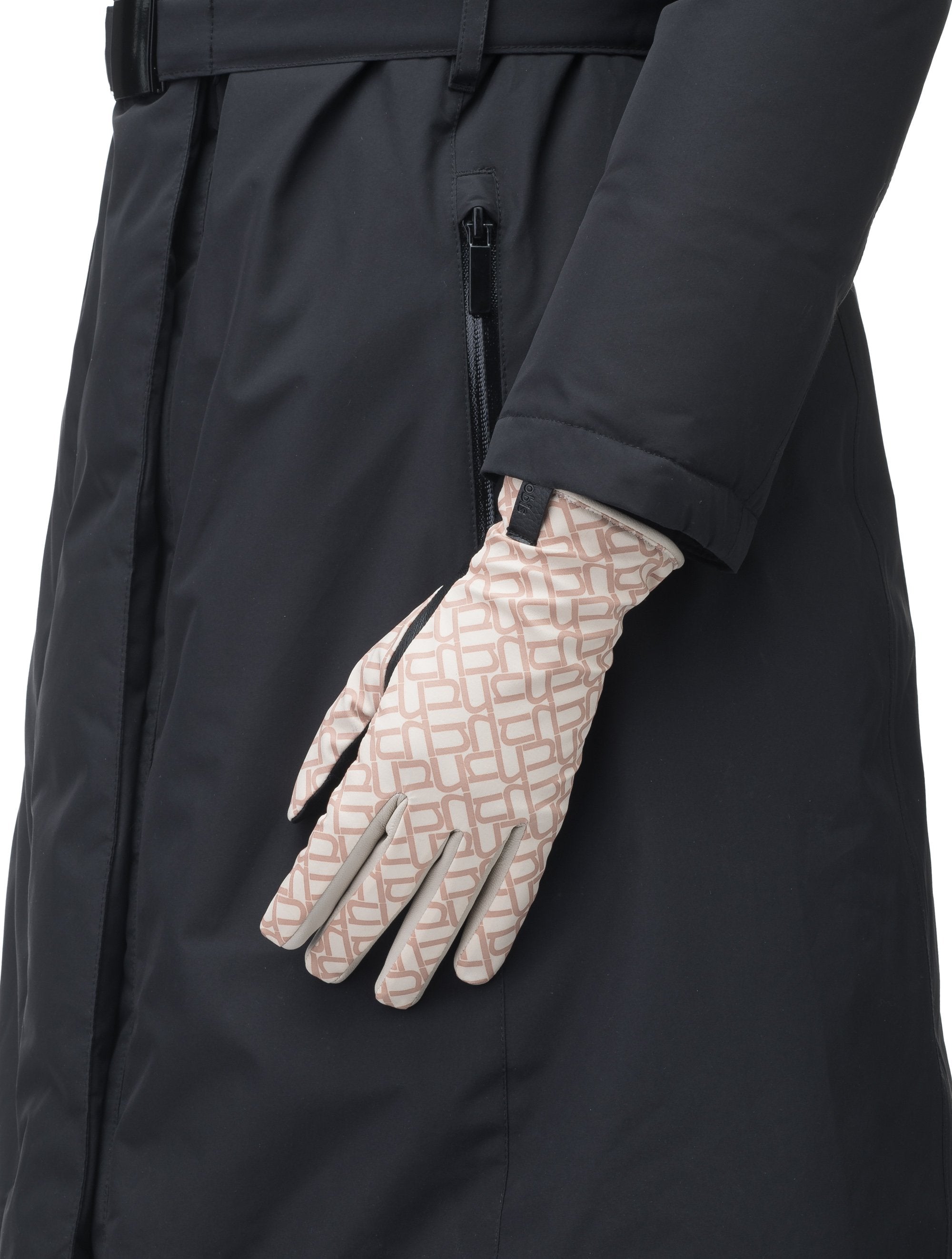 Mai Women's Classic Driving Gloves – Nobis - Canada