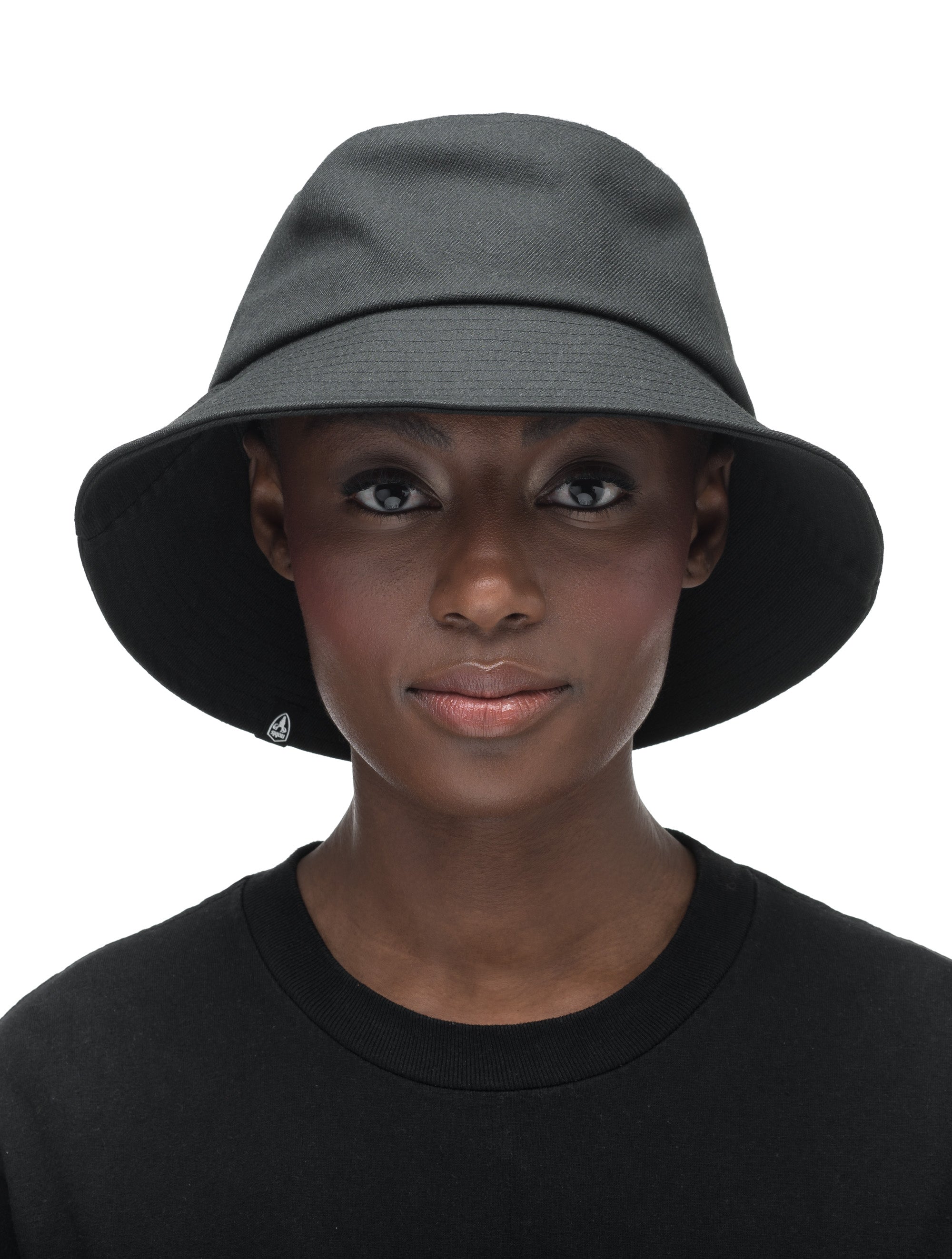 NON-BINARY S S BUCKET HAT (1004SSHAT01) | is-ness / 帽子