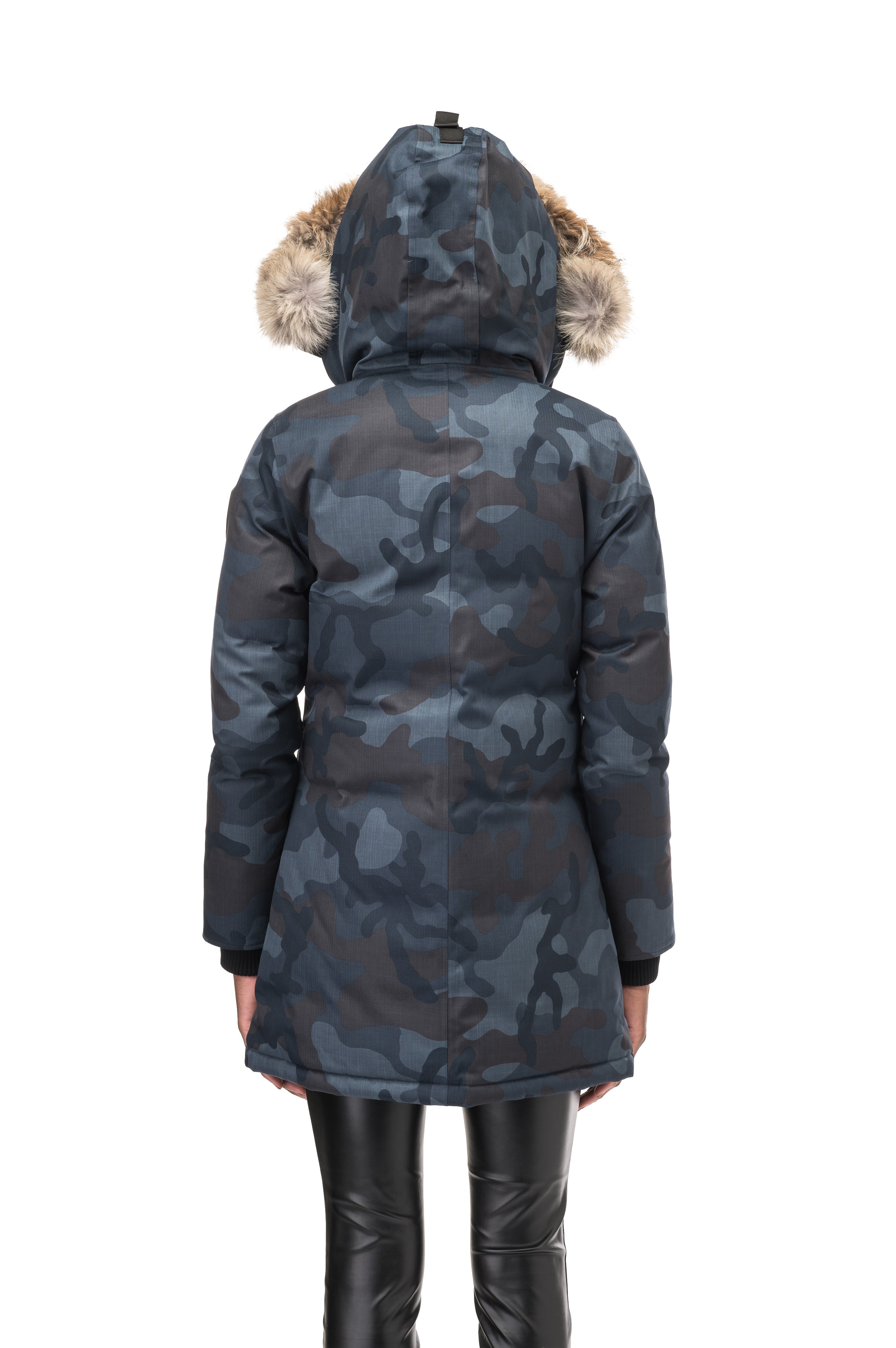 別注 TOWN PARKER WOMAN Carla Women's Parka | Womens Winter Coat | Nobis Canada – Nobis - US