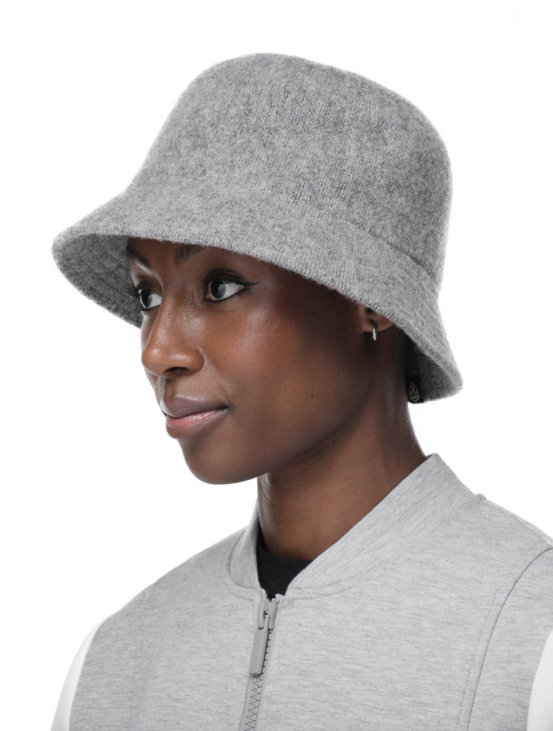 Knit moulded bucket hat in Heather Grey