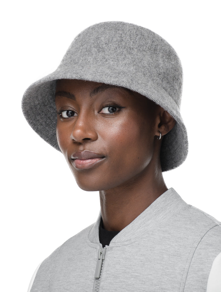 Knit moulded bucket hat in Heather Grey