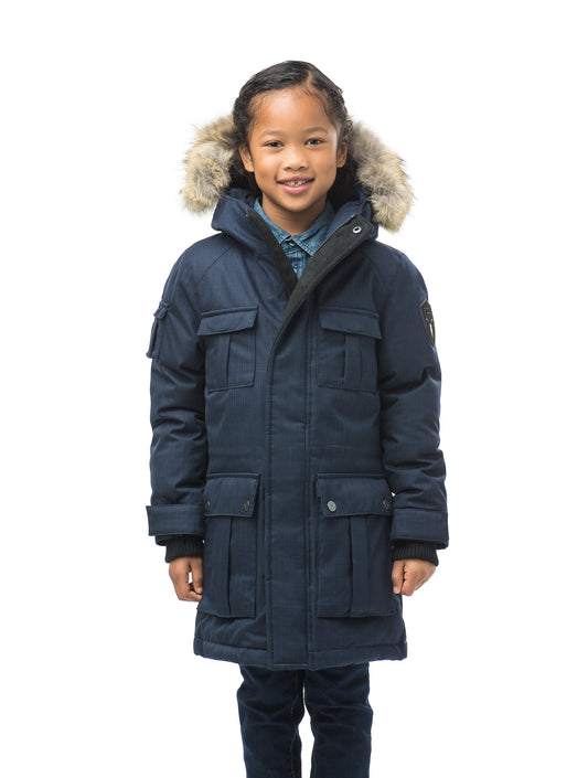Kid's knee length parka with magnetized closure in CH Navy + CH Navy