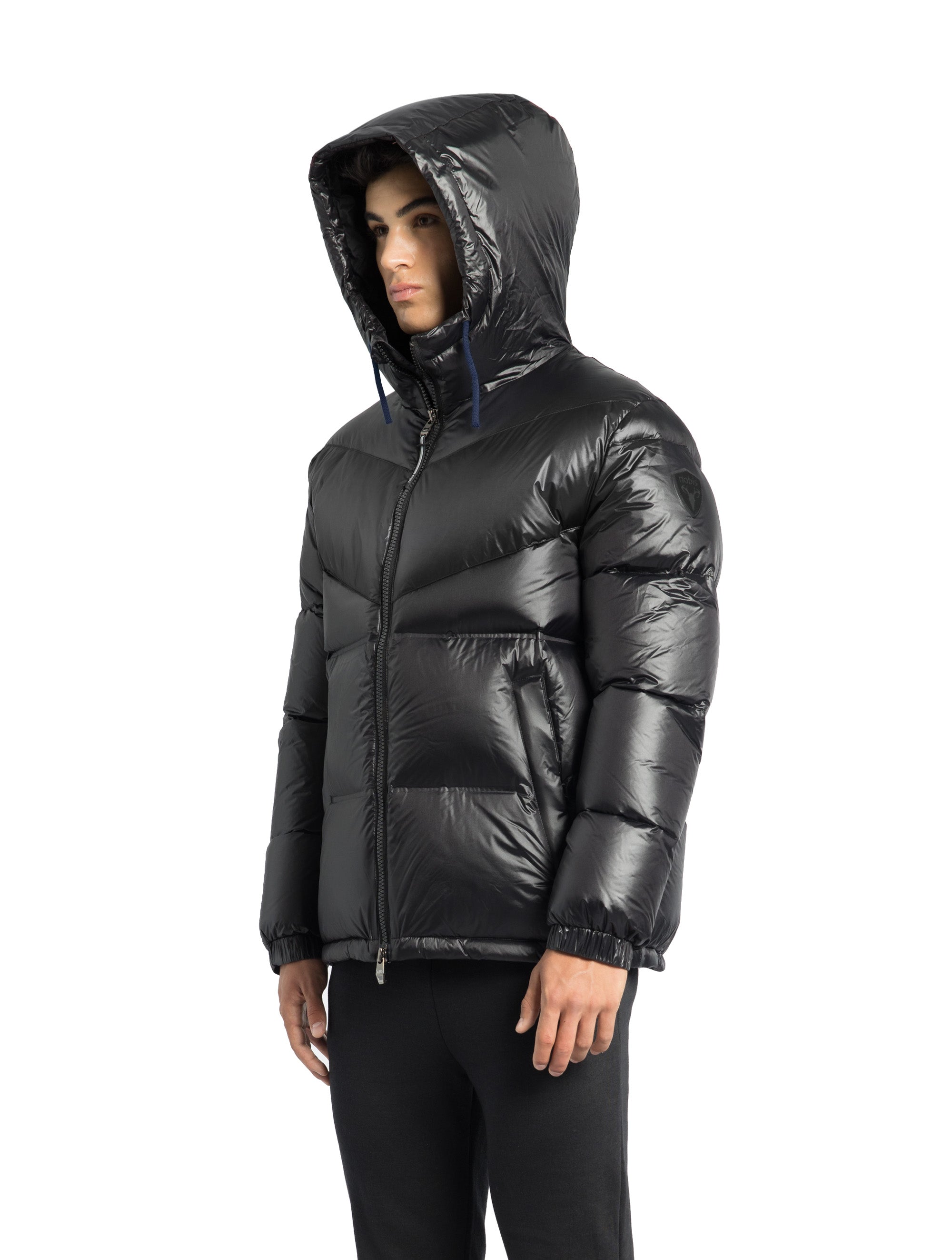 ダウンジャケット・コート EMIS FOLDING NECK DOWN JACKET 4BNY280 Dyna Men's Chevron Quilted Puffer Jacket – Nobis - US