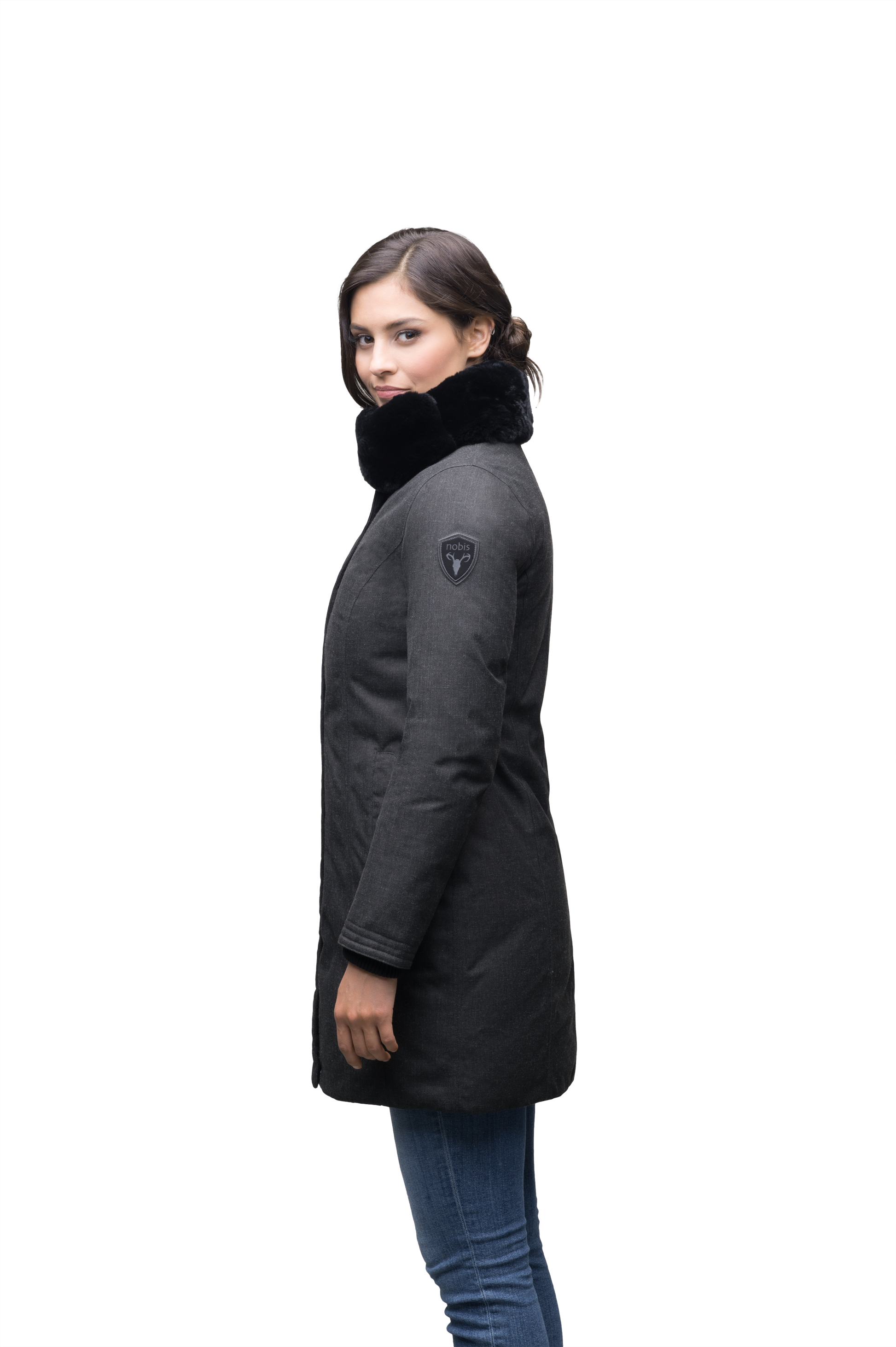 Ladies thigh length down-filled coat with removable fur collar in Black