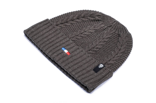 [ROMANTIC CROWN]★CABLE KNIT LOGO MUFFLER Ciryl Gane x Nobis Cable Knit Beanie – Nobis - US