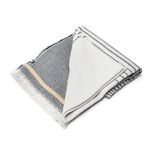 Unisex scarf with contrast chevron pattern in Navy/Cream + Navy/Cream