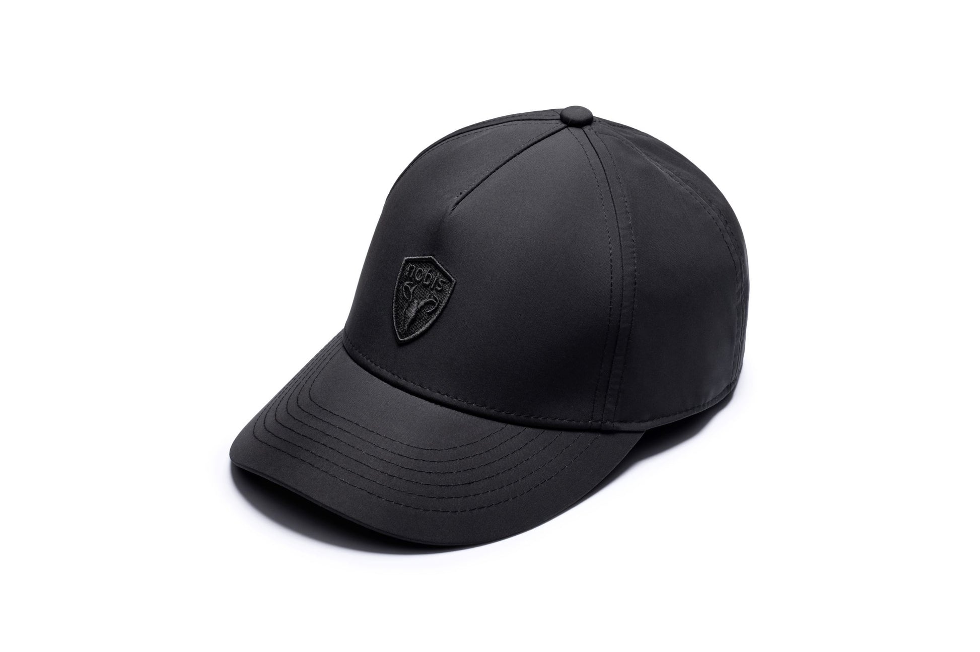 Five panel baseball hat with adjustable back in Black