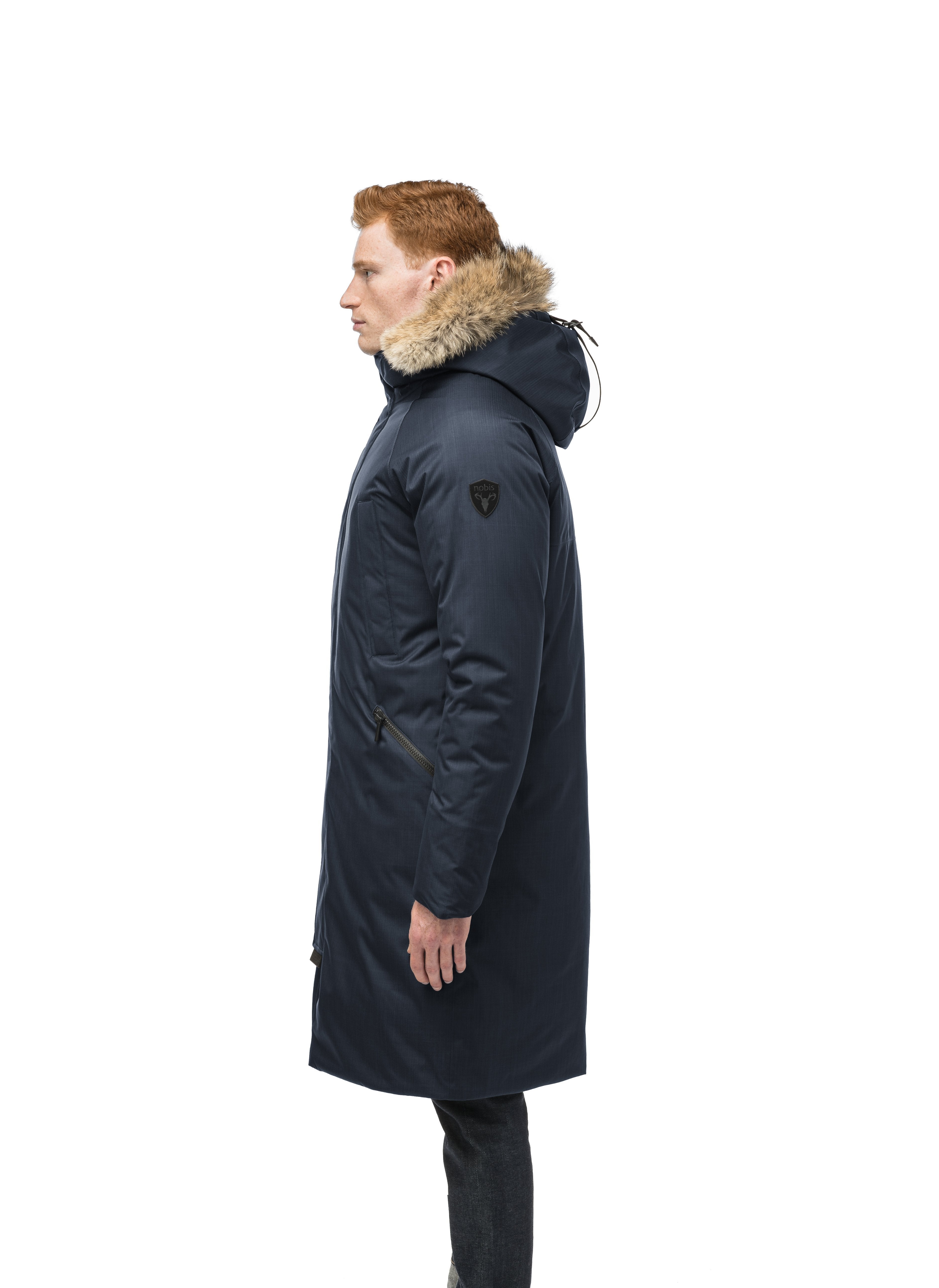 Parka knee outlet length